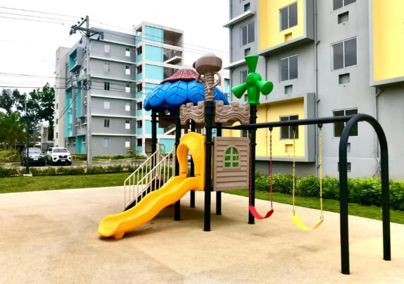 Apart-hotel 8 Spatial - Forevermc Condotel 2Br 5114 Davao City